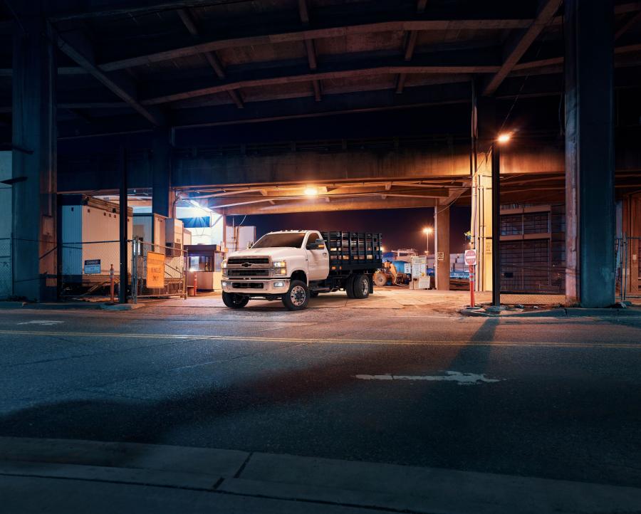  Chevrolet Silverado 5500HD Stake Truck 2018 года  (фото 1 из 1)